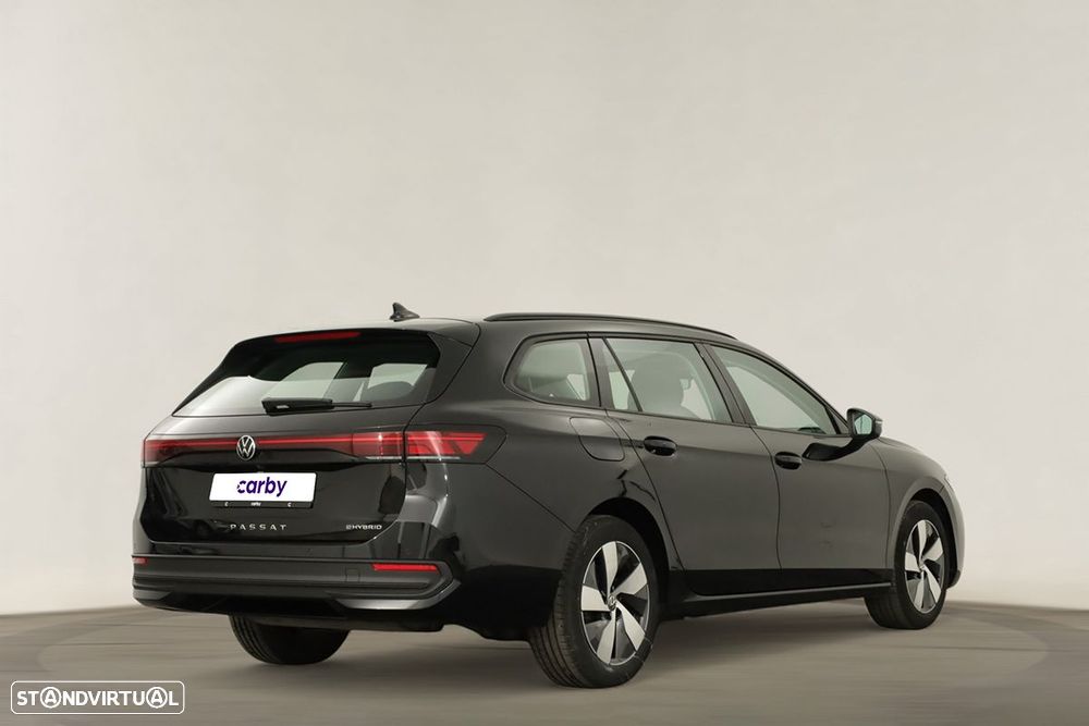 VW Passat Variant 1.5 TSI eHybrid DSG - 4