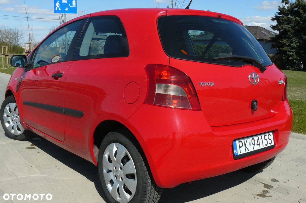 Toyota Yaris - 8