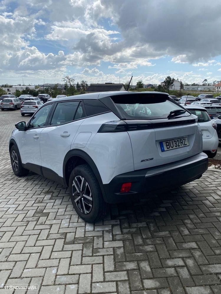 Peugeot 2008 1.2 PureTech Style - 4