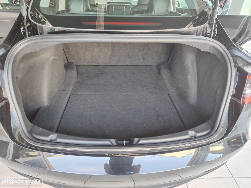 Tesla Model 3 Long Range Tração Traseira - 17