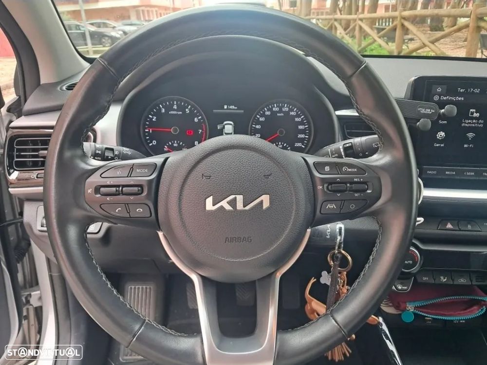 Kia Stonic 1.0 T-GDI Drive — fotografia 7