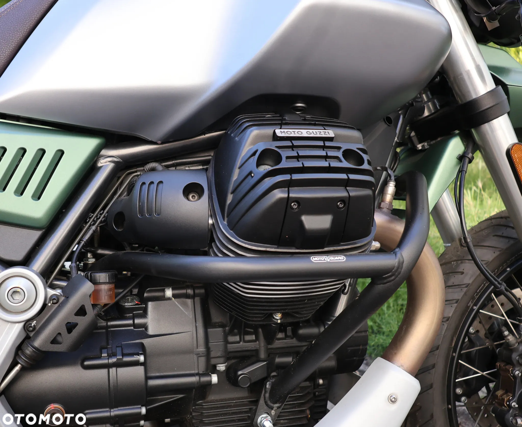 Moto Guzzi V85 - 10