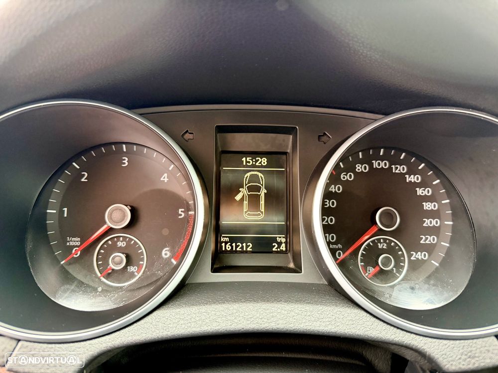 VW Golf 1.6 TDi Trendline BlueMotion - 9