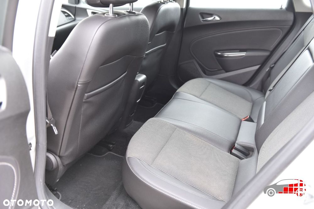 Opel Astra - 19