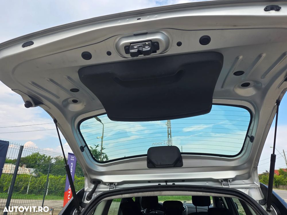 Dacia Logan 0.9 TCe Laureate - 19