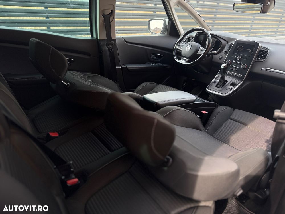Renault Scenic - 6