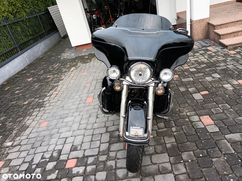 Harley-Davidson FLHTCU Ultra - 14