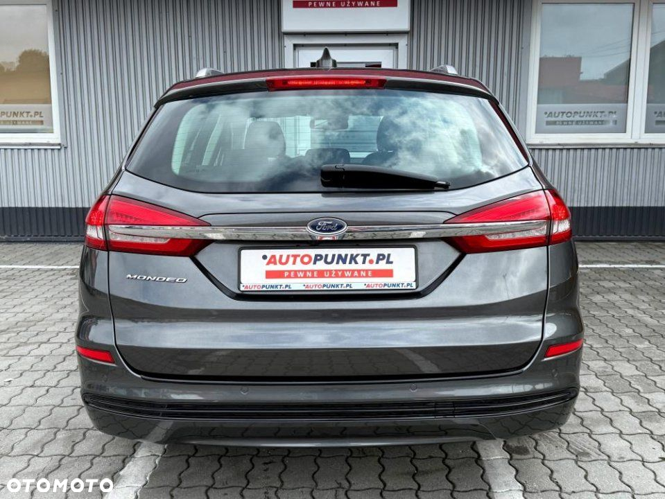 Ford Mondeo - 4