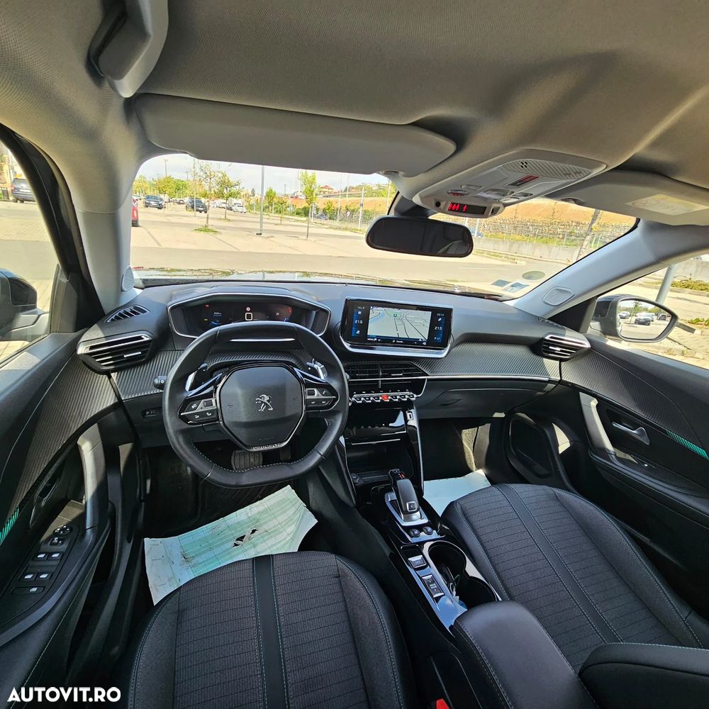 Peugeot 2008 BlueHDi 130 EAT8 Allure - 9