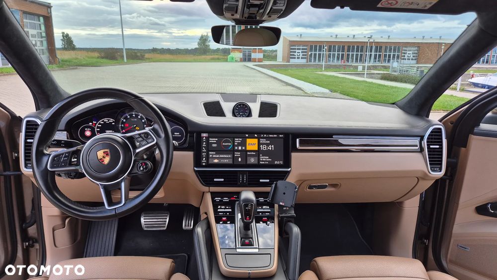 Porsche Cayenne S - 19