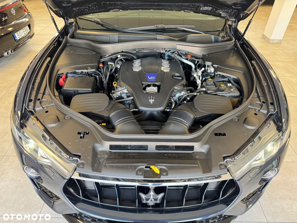 Maserati Levante S - 8