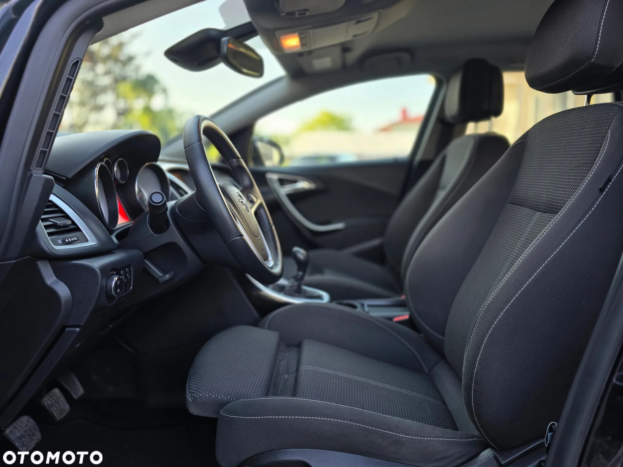 Opel Astra - 14