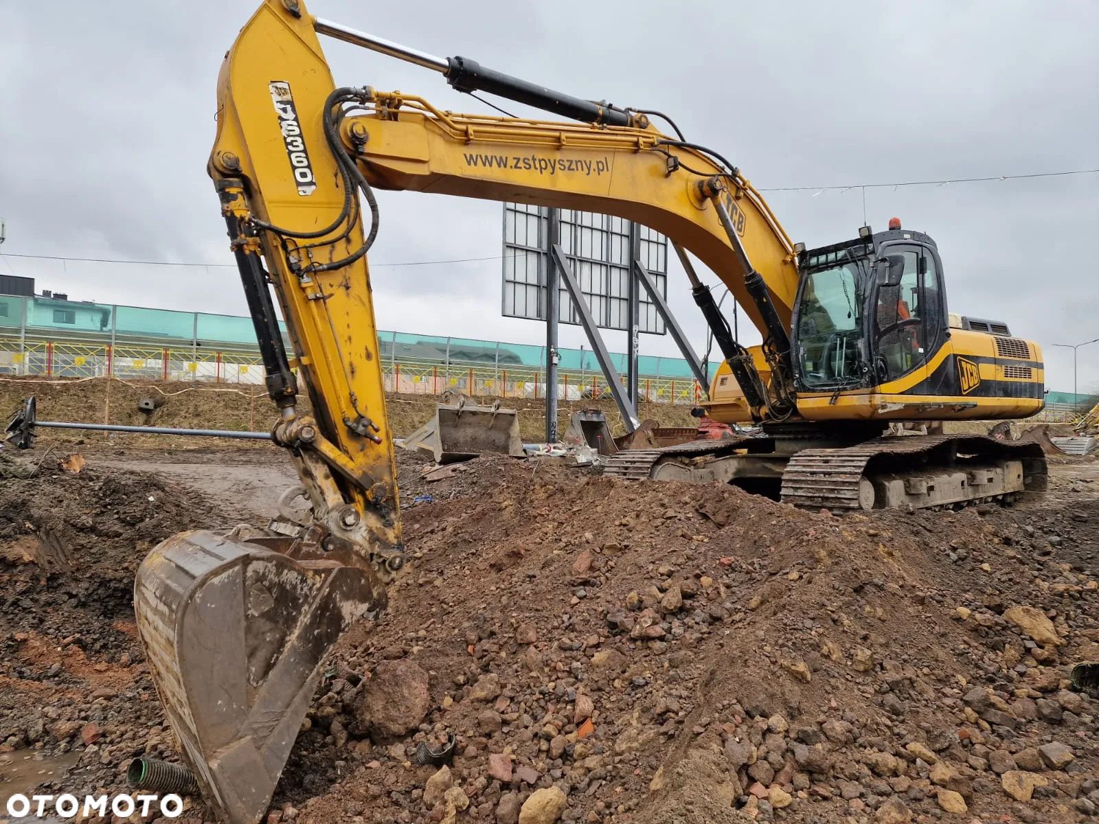 JCB JS330 - 1