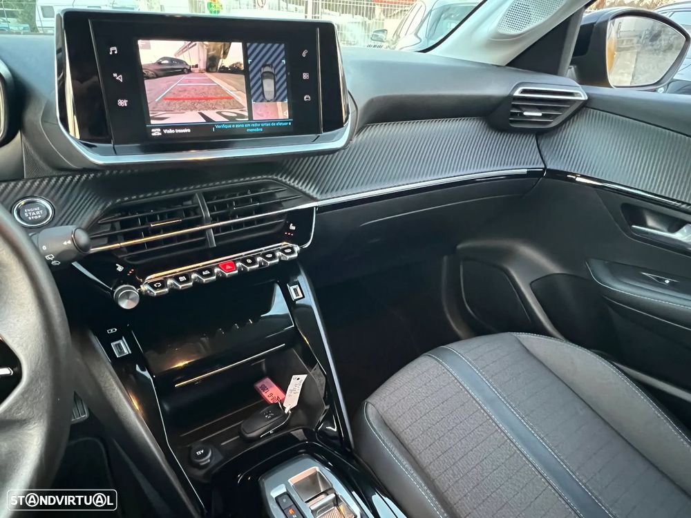 Peugeot e-208 Allure Pack - 24