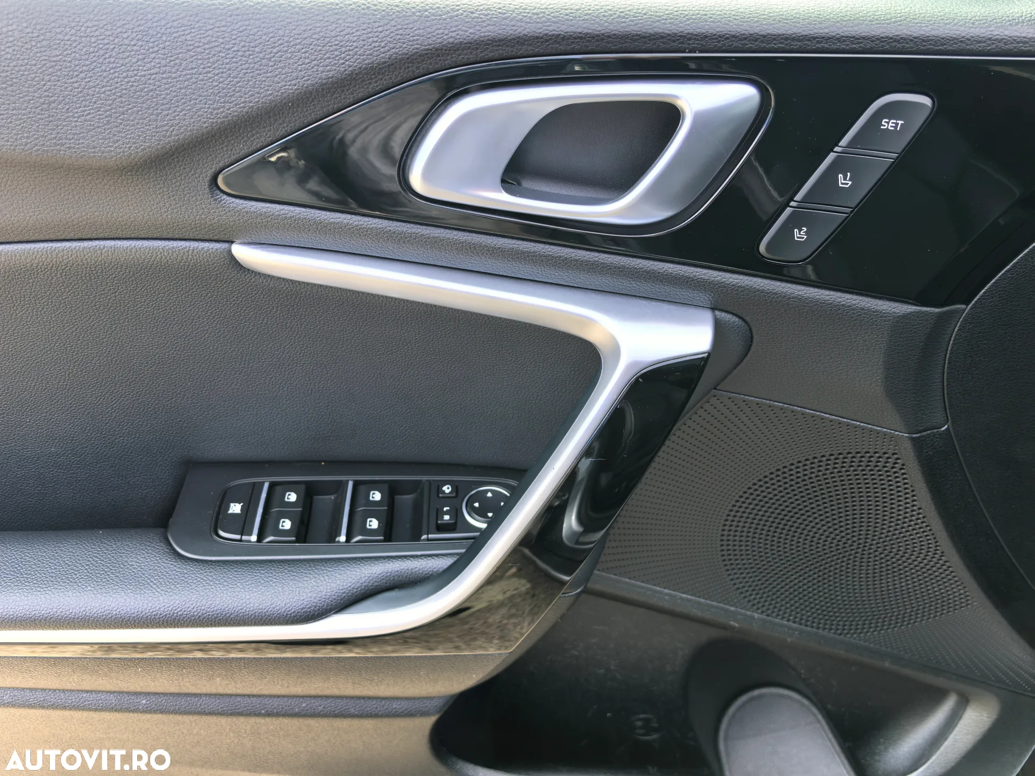 Kia XCeed 1.6 GDI 6DCT PHEV Vision - 19