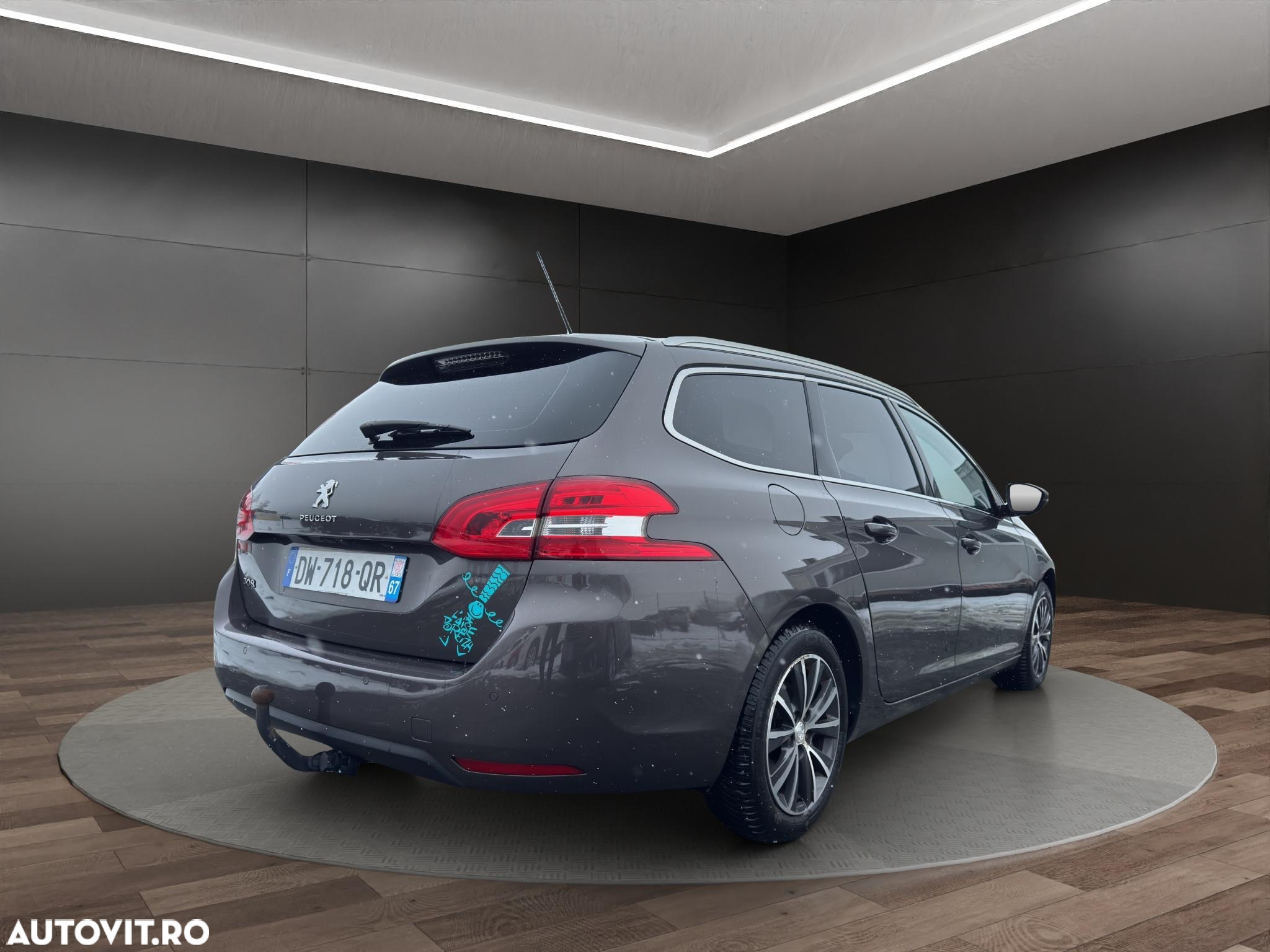 Peugeot 308 SW 1.2 L PureTech Turbo Allure Aut. - 3
