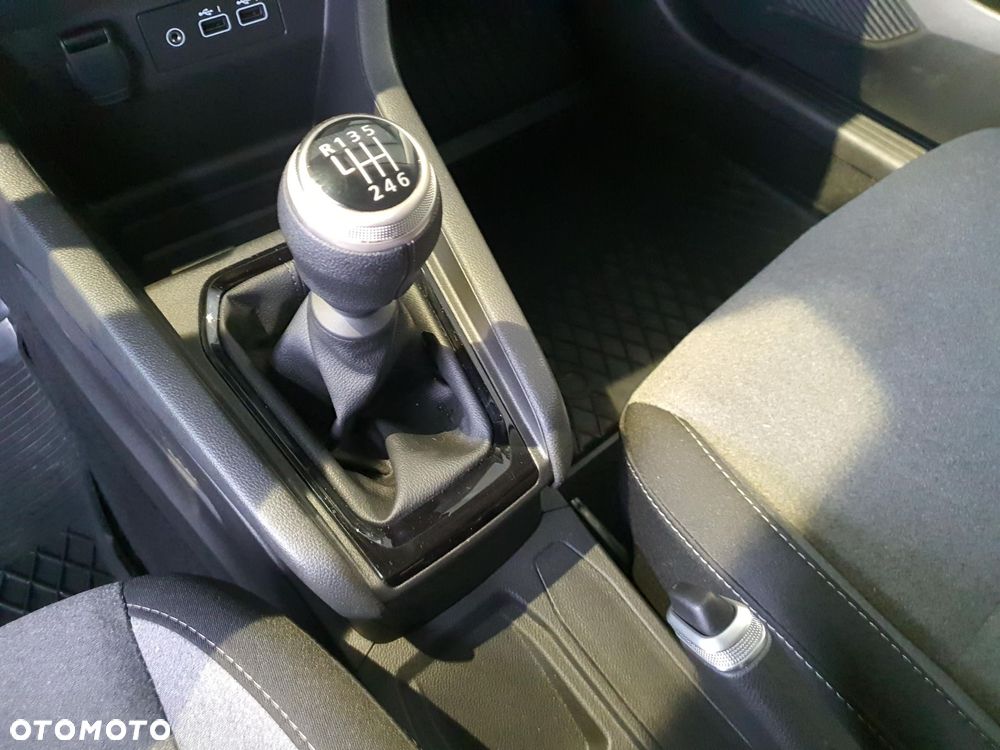 Renault Clio 1.0 TCe Evolution - 14