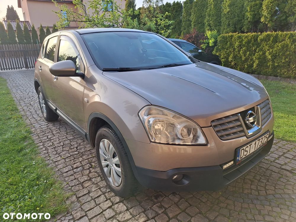 Nissan Qashqai 2.0 dCi 4 x 4 DPF acenta - 1