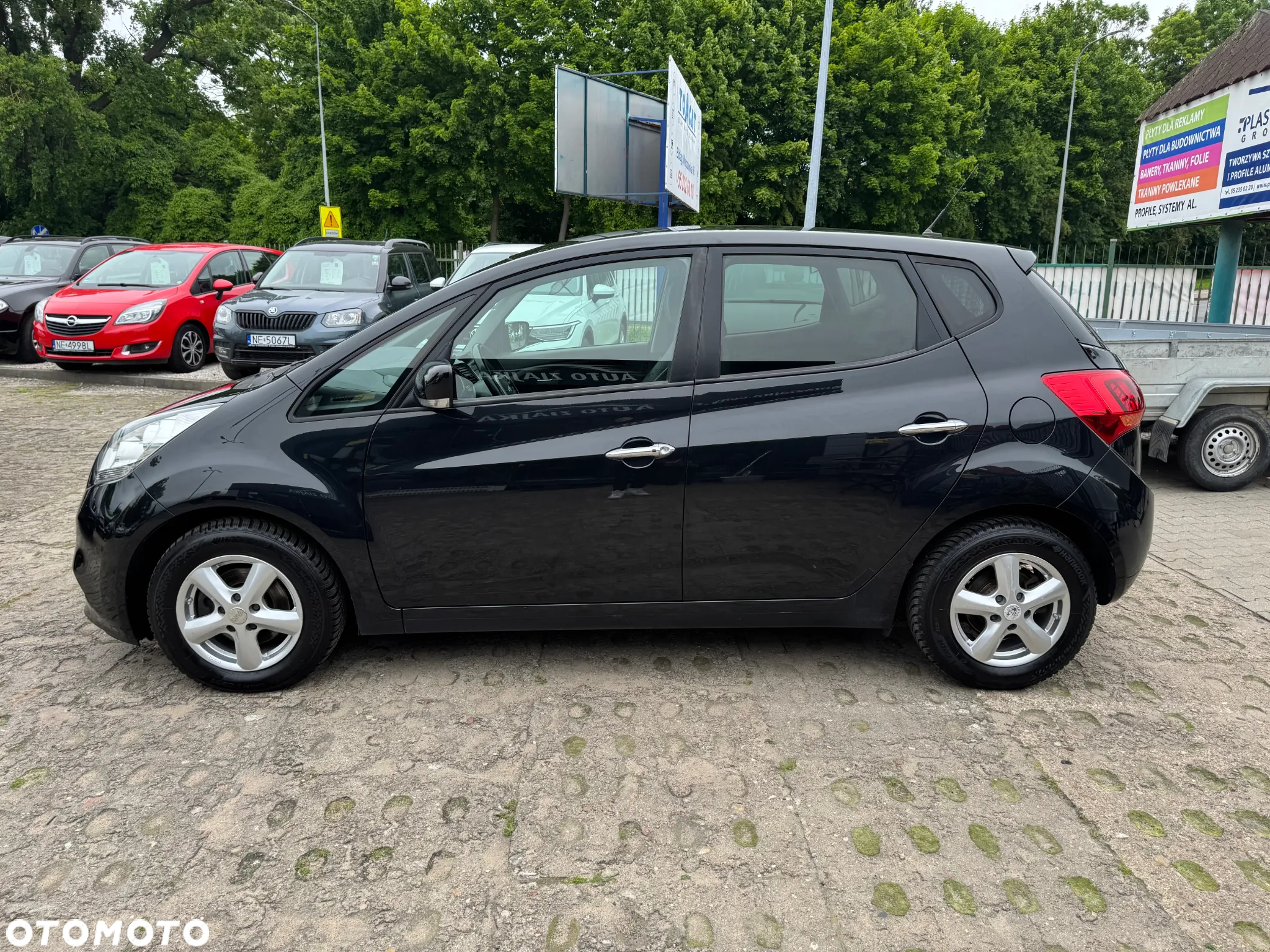 Kia Venga - 4