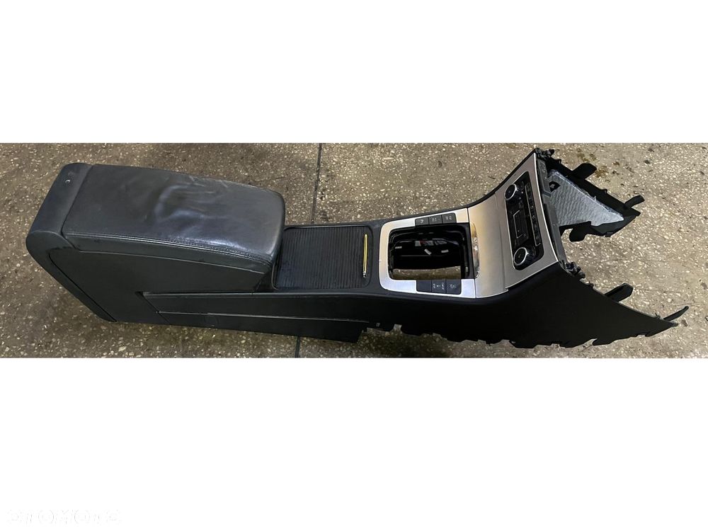 Tunel środkowy podłokietnik VW Volkswagen Passat CC 2008-2012 - 1