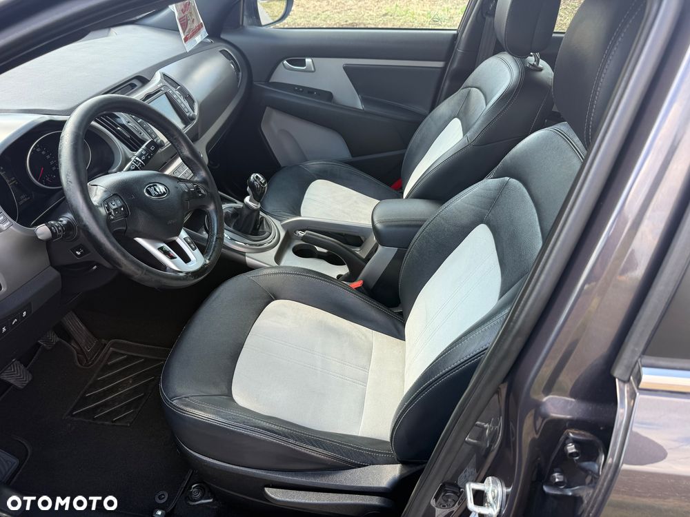 Kia Sportage 2.0 CRDI 4WD Attract - 12