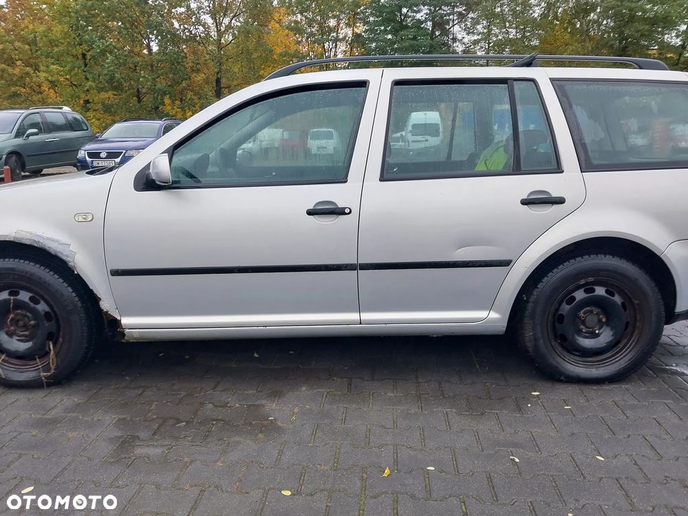Volkswagen Golf IV 4 Kombi Variant Agr ALH Ahf Ahu 1.9 TDI 90 KM skrzynia biegów EBJ drzwi maska zderzak klapa lusterko kolor LB7Z maglownica belka mcperson zwrotnica turbina pompa wtryskowa paliwa przewód rura mechanizm mikrostyk klapy zamek szyba szyby lewarek tłumik obudowa podszybie podsufitka radio tunel panel głośnik schowek lampa zacisk hamulcowy alternator rezystor NA CZĘŚCI WSZYSTKIE CZĘŚCI - 11