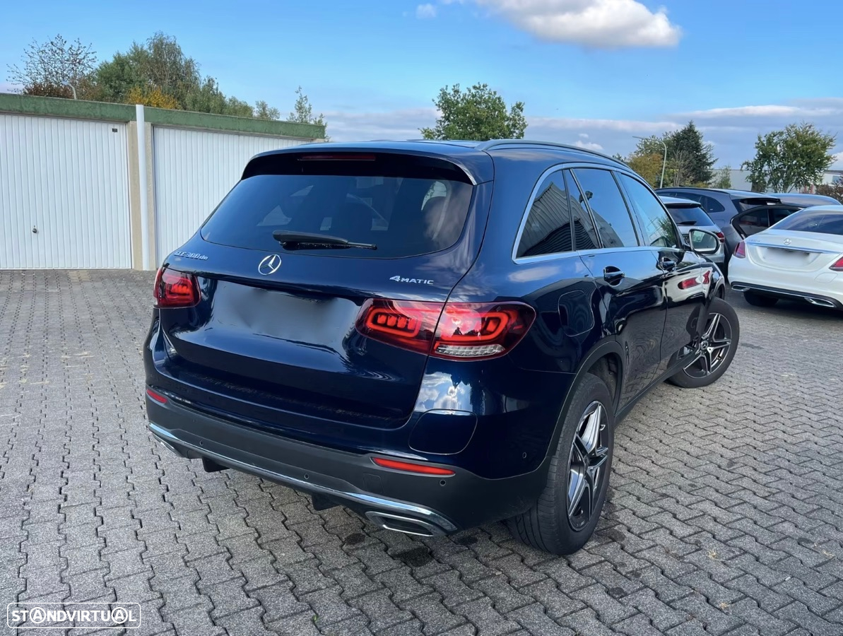 Mercedes-Benz GLC 300 de 4Matic 9G-TRONIC AMG Line - 7