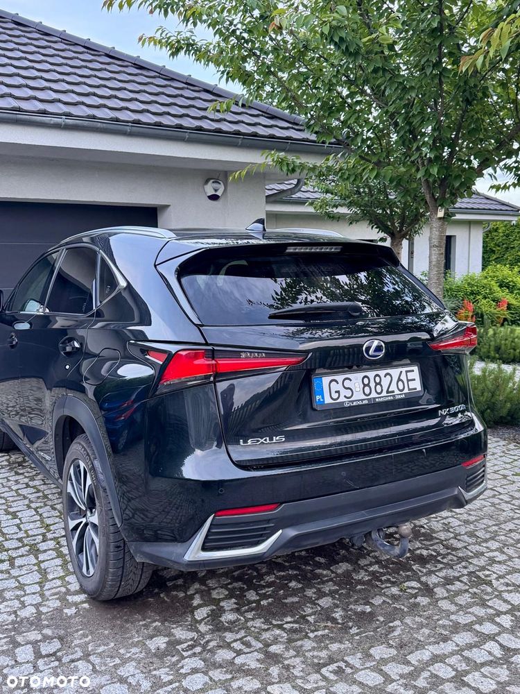 Lexus NX 300 F Impression AWD - 5
