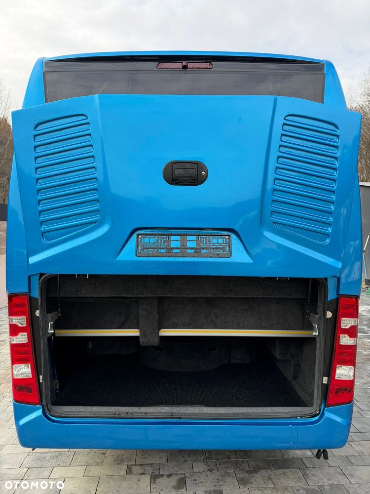 Mercedes-Benz Sprinter 519 - 5
