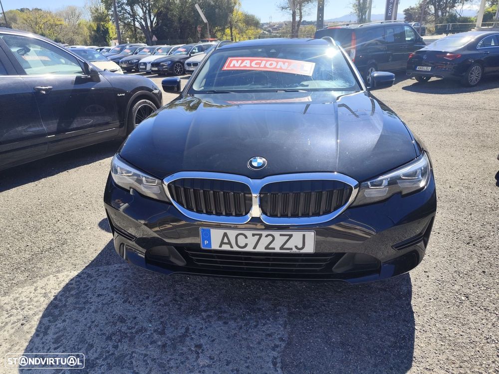 BMW 330 e Touring Auto - 2