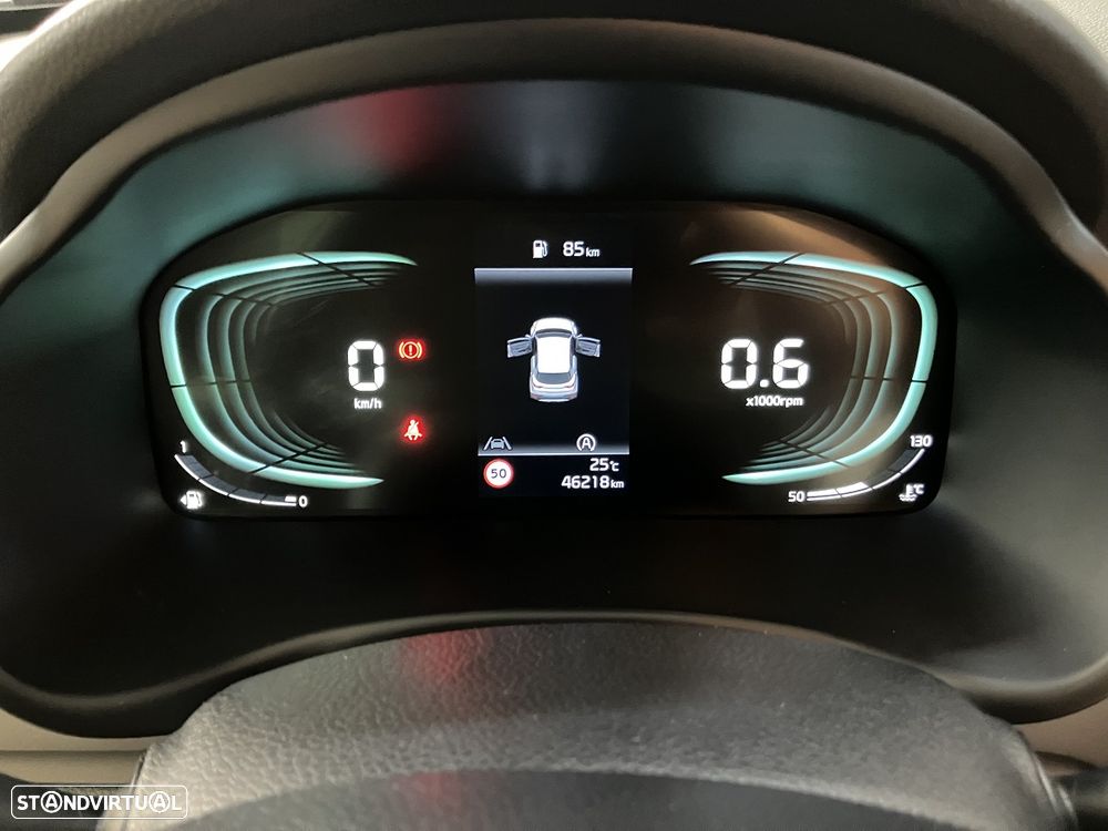 Kia Stonic - 34