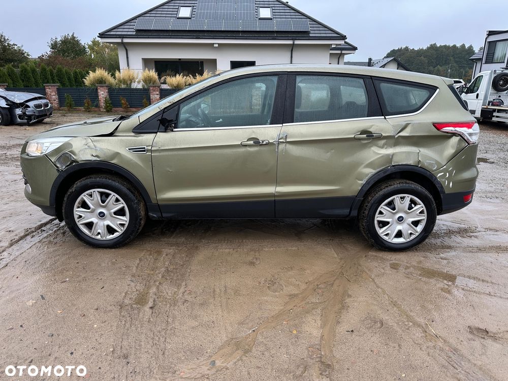 Ford Kuga 1.6 EcoBoost 2x4 SYNC - 4