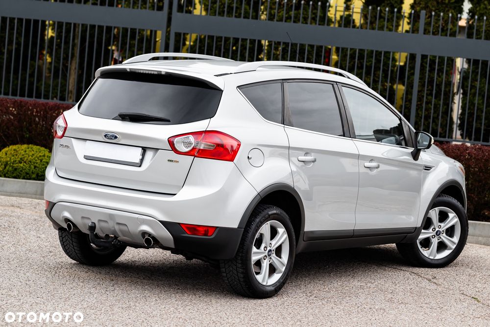 Ford Kuga - 14
