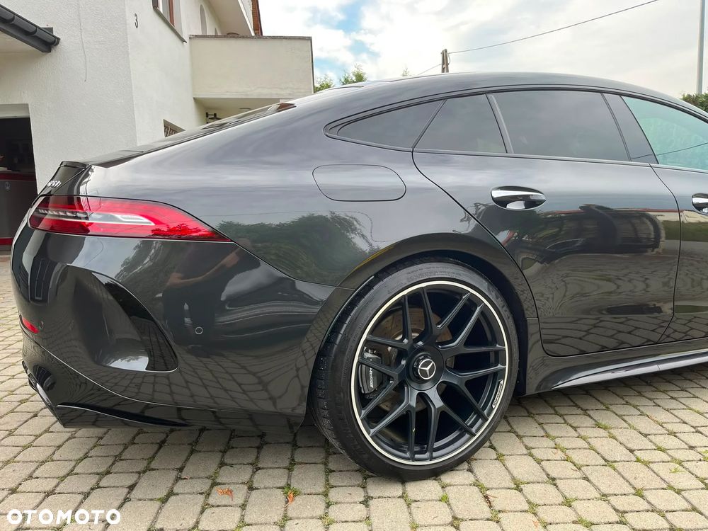Mercedes-Benz AMG GT 53 4-Matic+ - 9