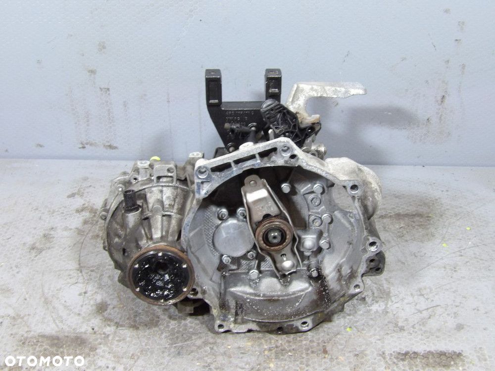 SKODA FABIA II 2 1.6TDI SKRZYNIA BIEGÓW MANUALNA MZL - 4