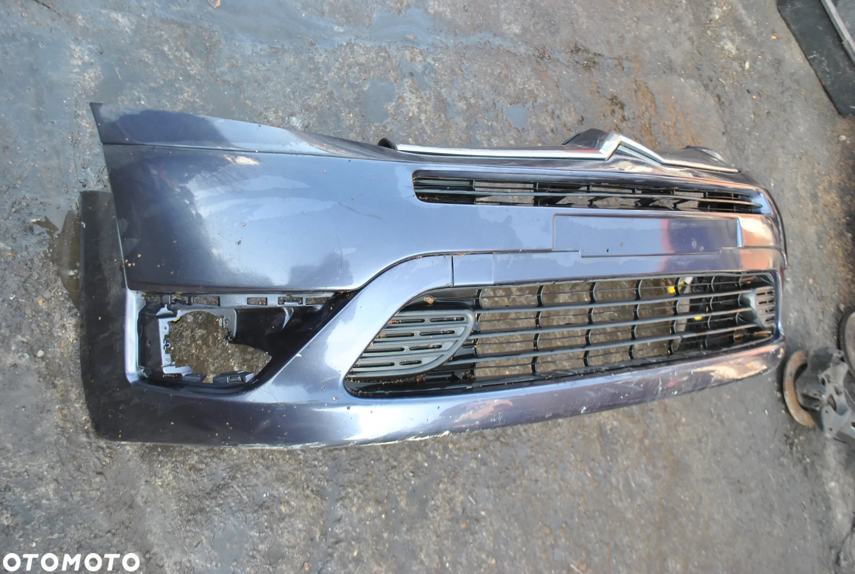 Zderzak Citroen C4 Grand Picasso - 2