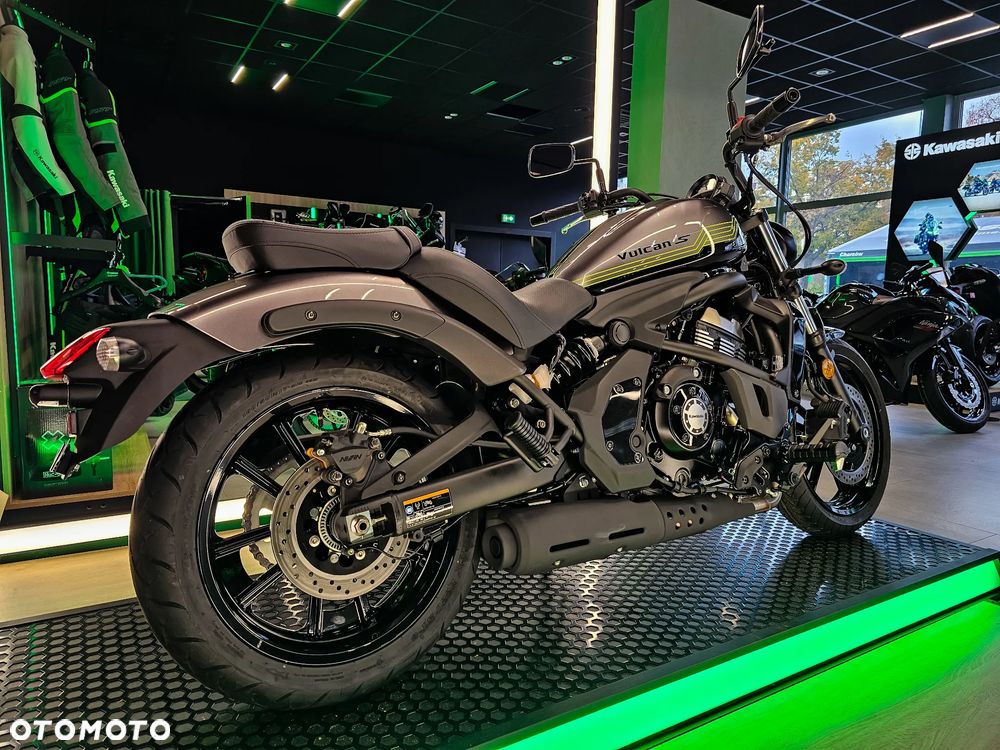 Kawasaki Vulcan - 9