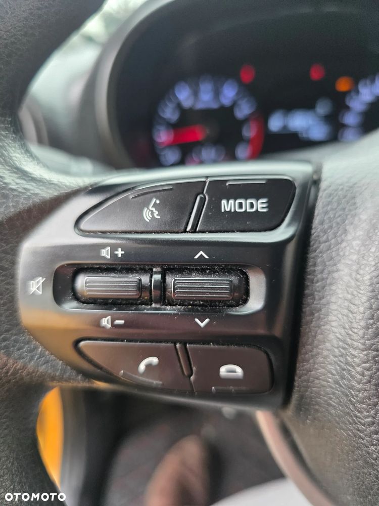 Kia Picanto 1.0 M - 9