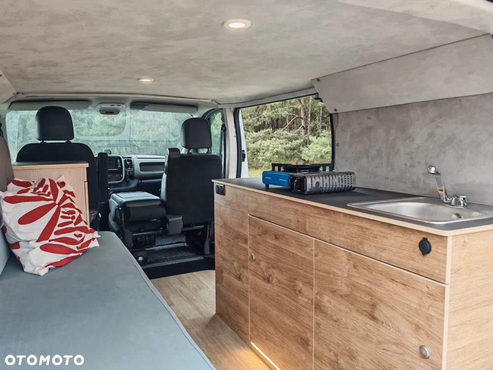 Renault Trafic - 9