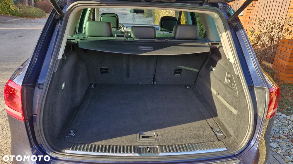 Volkswagen Touareg 3.0 V6 TDI BMT - 25