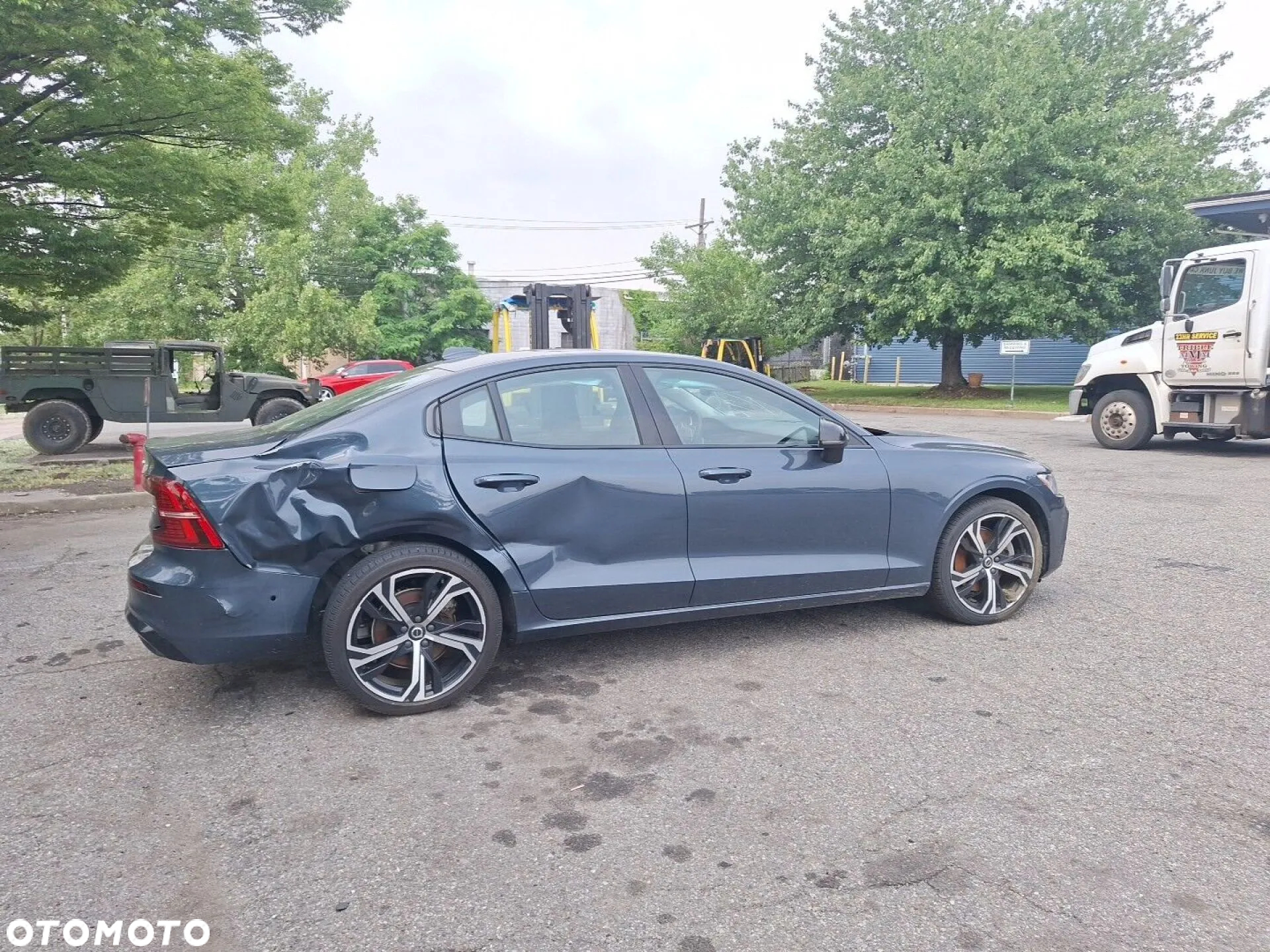 Volvo S60 B5 B AWD Plus Dark - 3