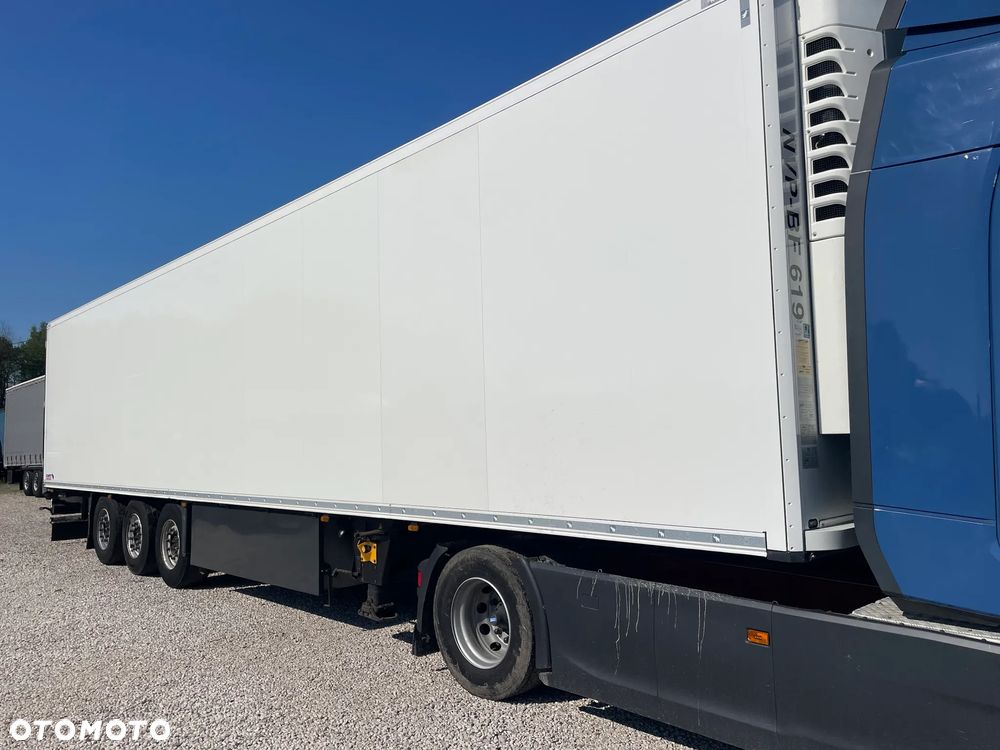 Schmitz Cargobull - 1
