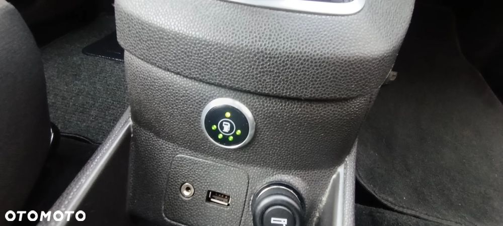 Ford Fiesta 1.4 Trend EU5 - 37