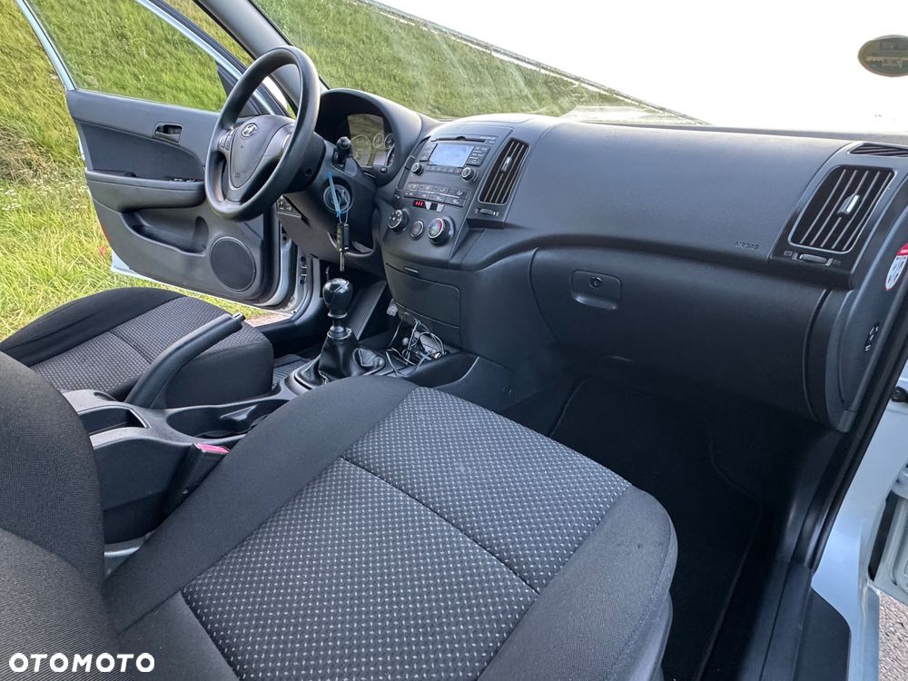 Hyundai i30 1.4 Blue Comfort - 29