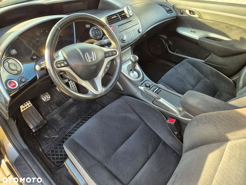 Honda Civic - 8