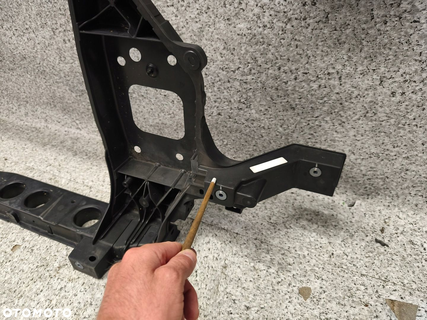 PAS PRZEDNI WZMOCNIENIE HYUNDAI STARIA 64101-CG000 - 6
