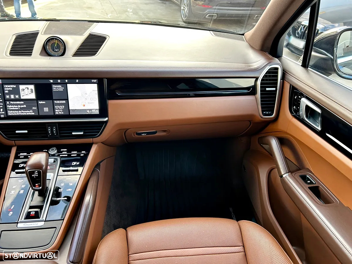 Porsche Cayenne E-Hybrid - 12