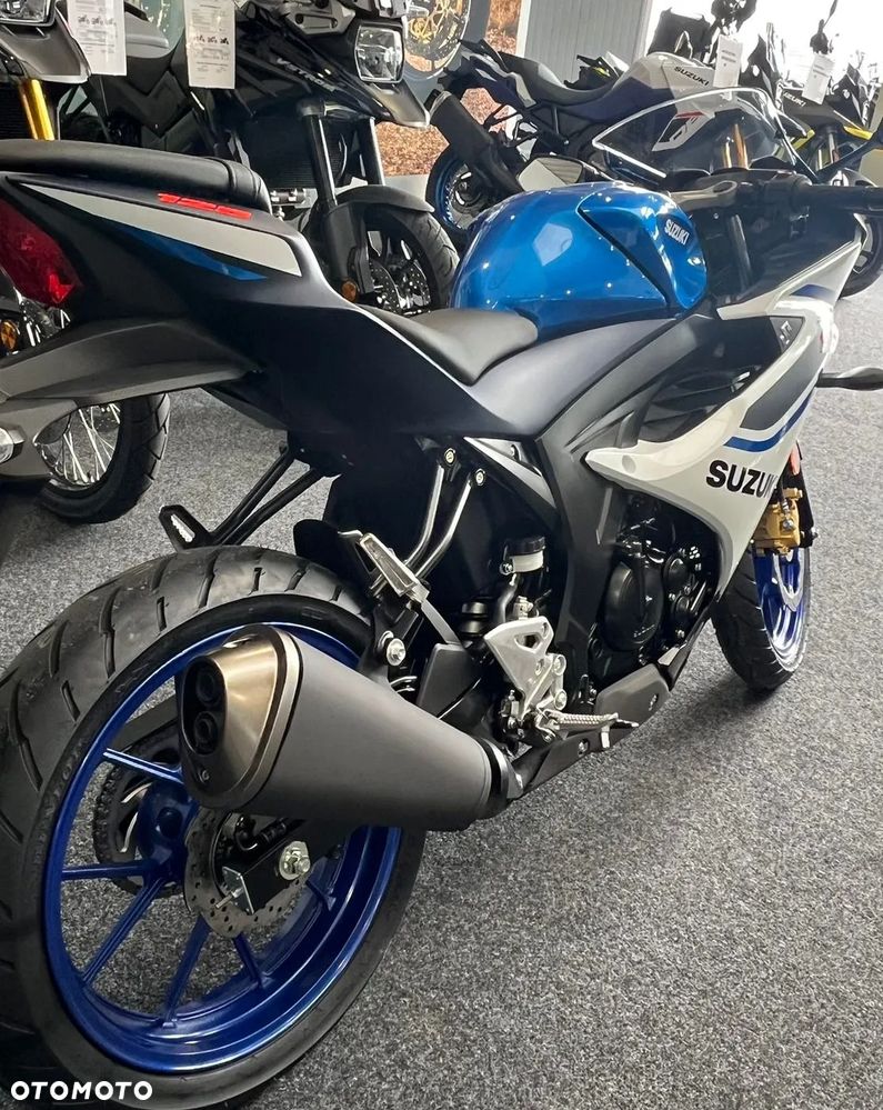 Suzuki GSX-R - 18