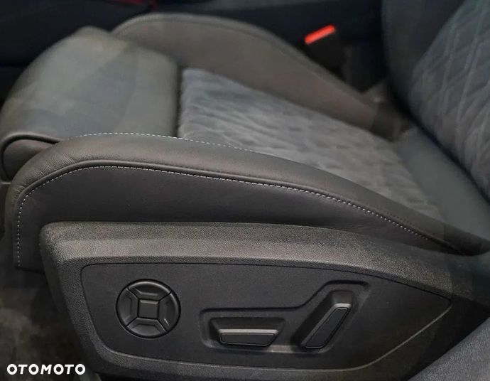 Audi A5 Avant TFSI Quattro S tronic - 9