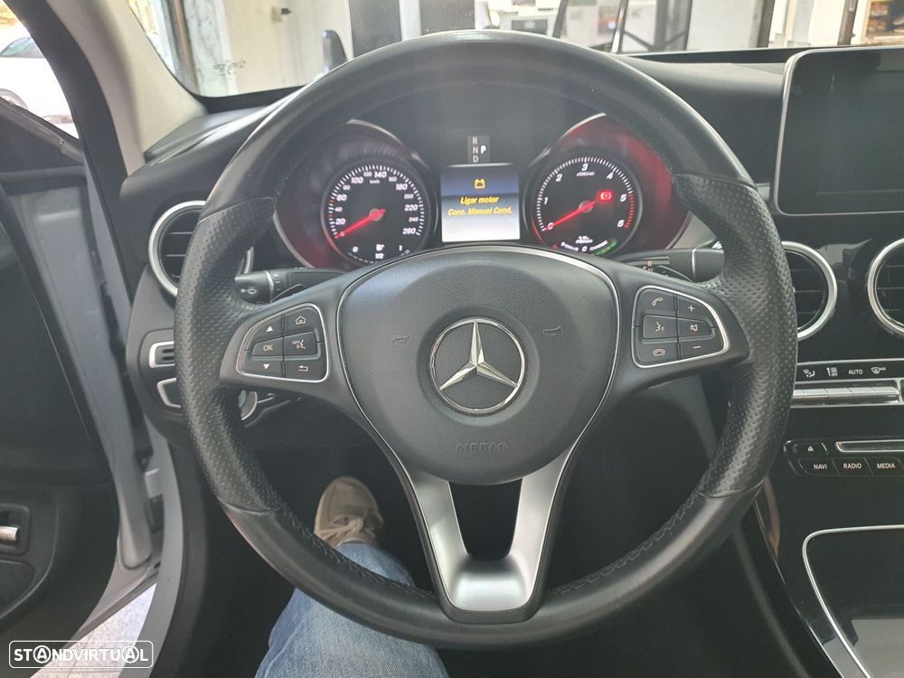 Mercedes-Benz C 300 h Avantgarde - 28